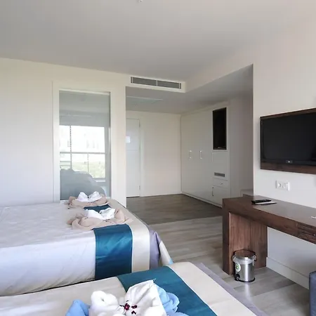 Hotel Sentido Golden Bay - Adults Only 5*